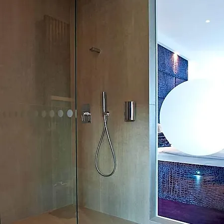 G Design 4*