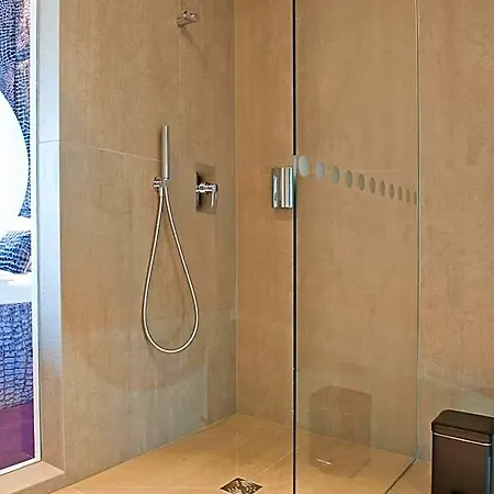 G Design Hotel