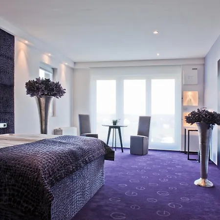 G Design Hotel 4*