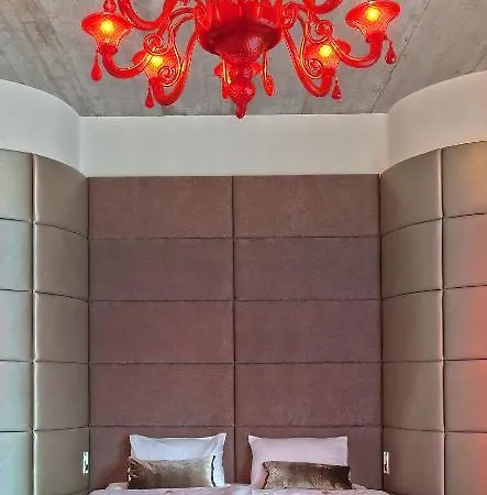 G Design Hotell 4*