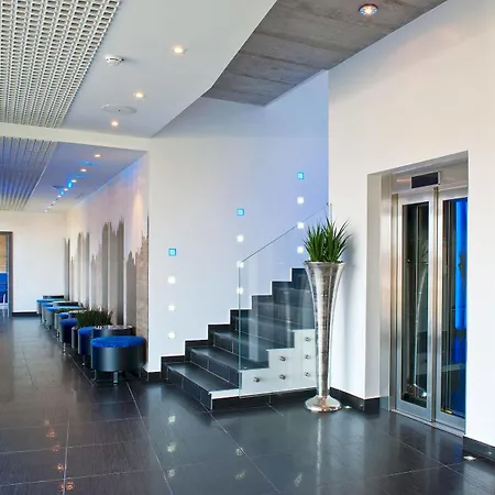 G Design Hotell 4*